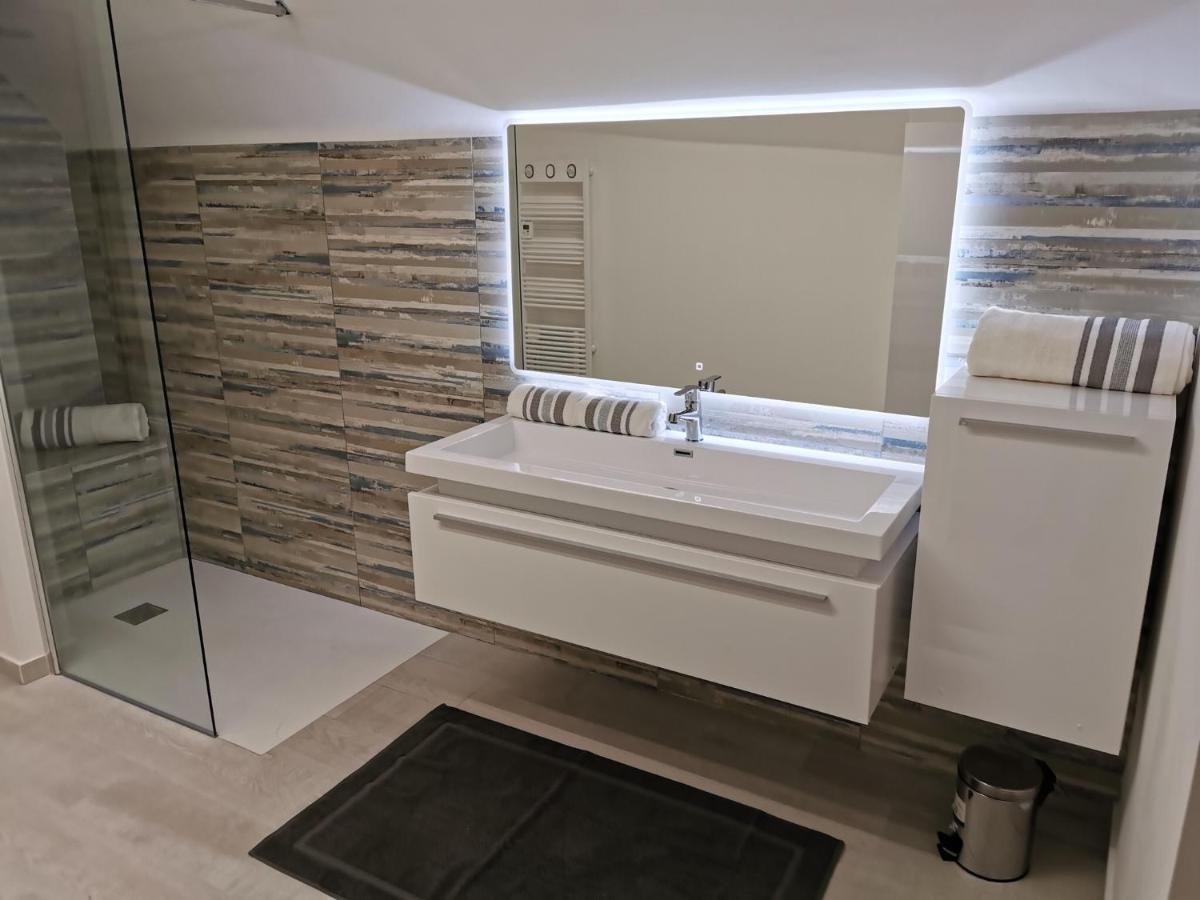 Magnifique Duplex Vue Mer Ментона Экстерьер фото