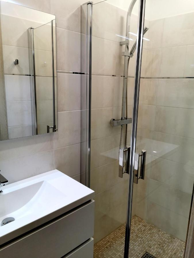 Magnifique Duplex Vue Mer Ментона Экстерьер фото